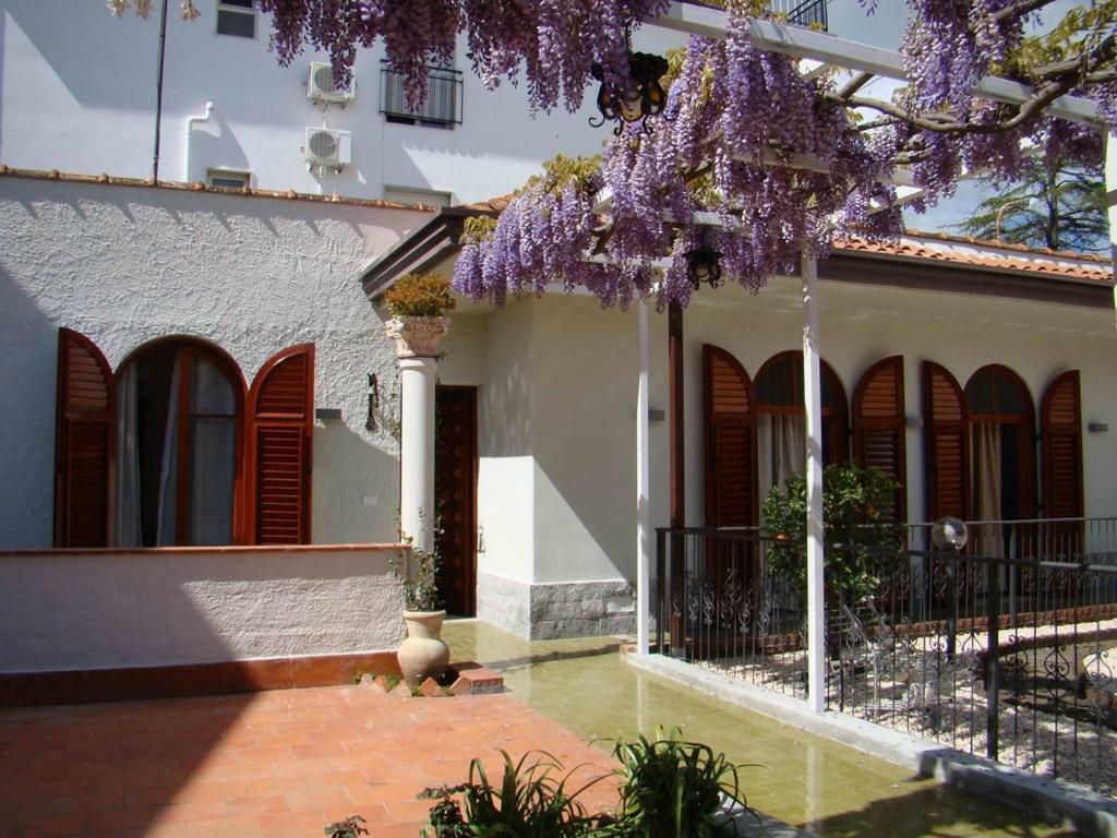 Casa Vacanze Villa Angelina Джардини-Наксос Экстерьер фото